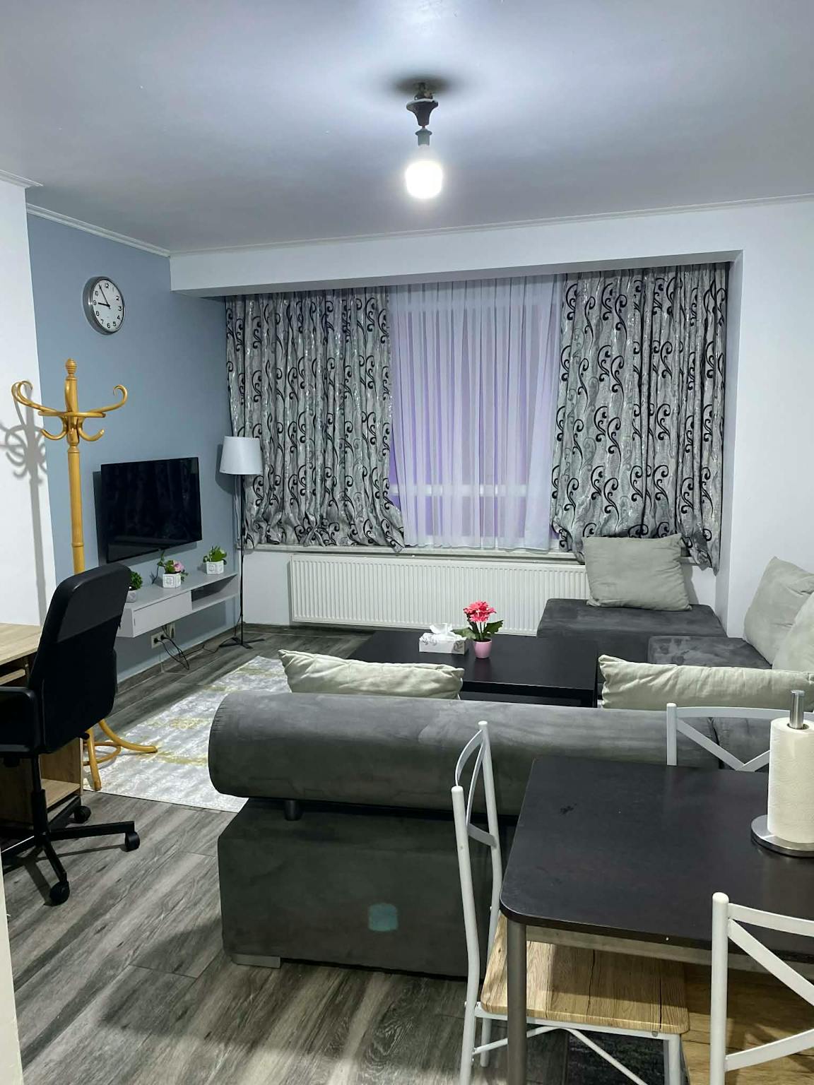 Appartement à louer à Saint-Gilles 1060 1000.00€ 1 chambres 58.00m² - annonce 663425