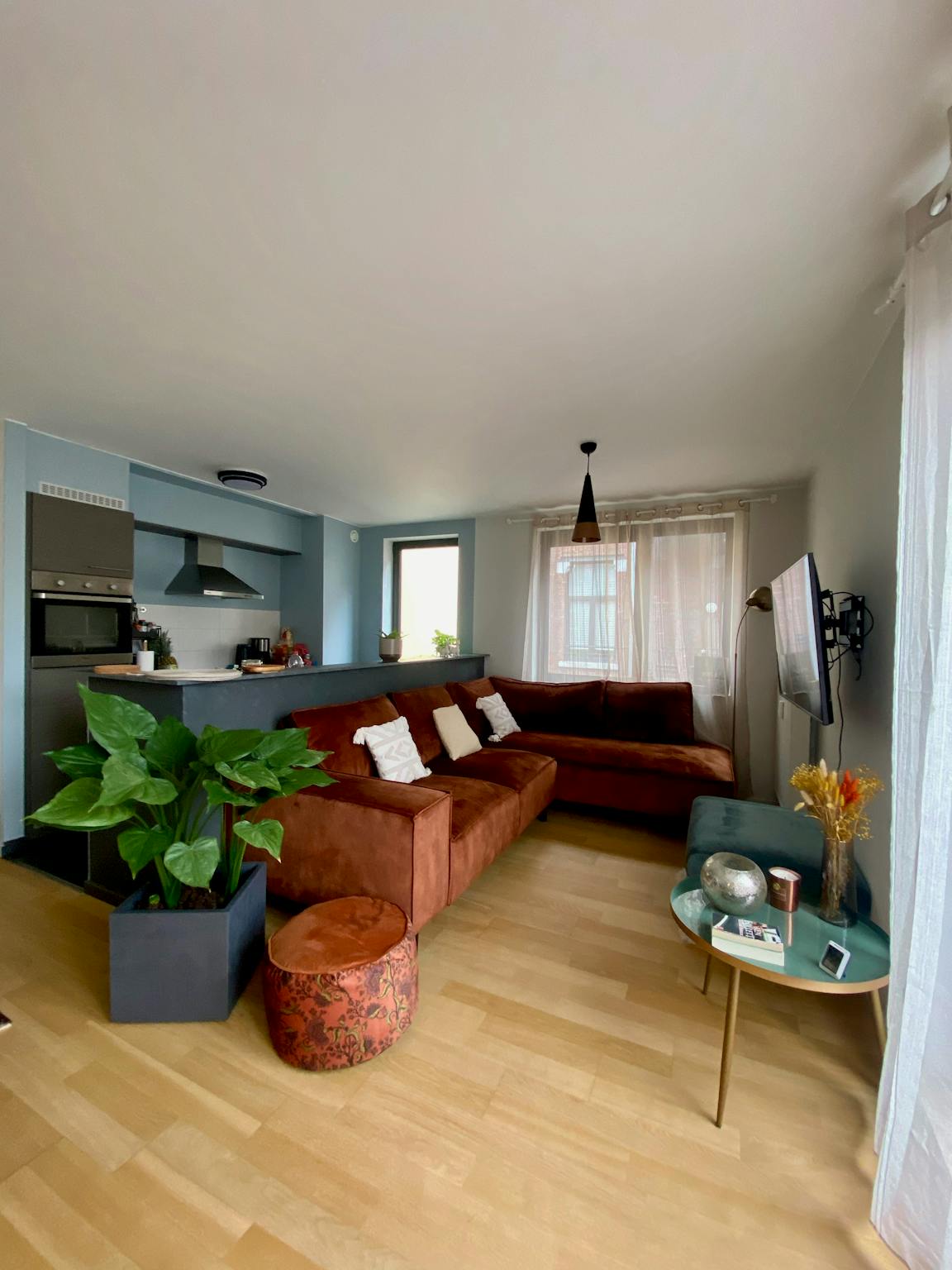 Appartement à louer à Molenbeek-Saint-Jean 1080 1500.00€ 2 chambres 75.00m² - annonce 682550