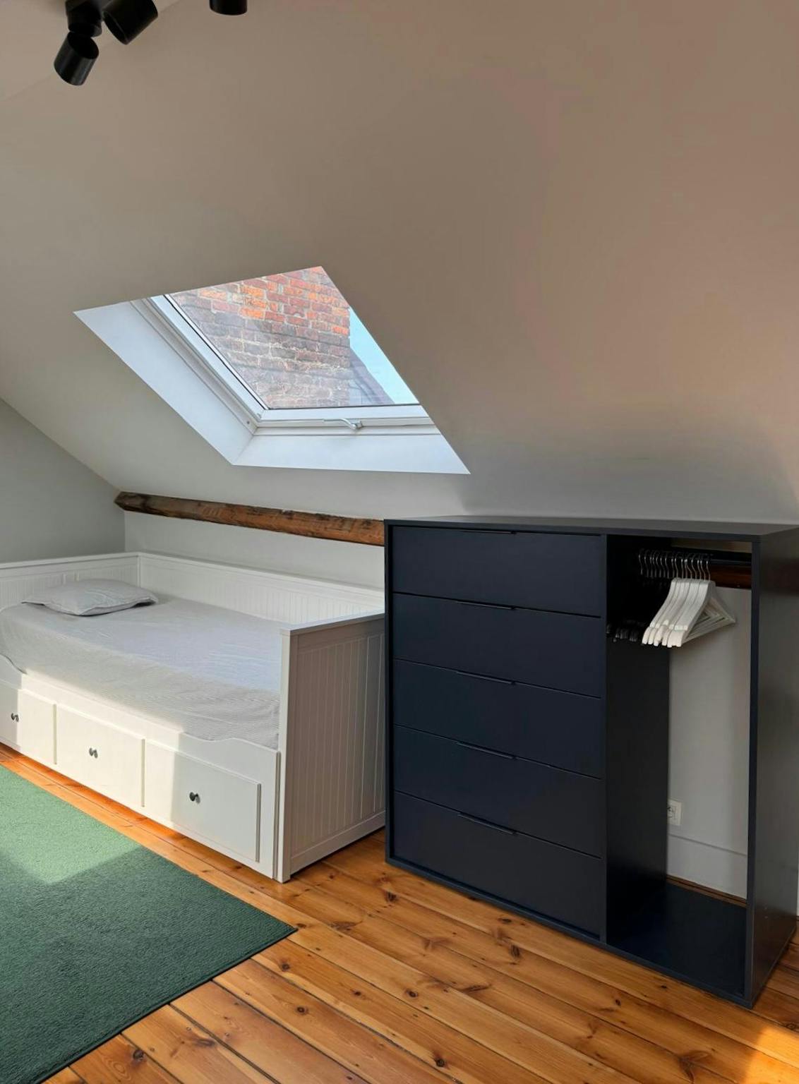 Appartement à louer à Forest 1190 620.00€ 1 chambres m² - annonce 594098