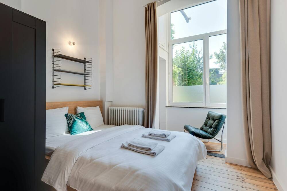 Appartement te  huur in Vorst 1190 830.00€ 1 slaapkamers 22.00m² - Zoekertje 471137