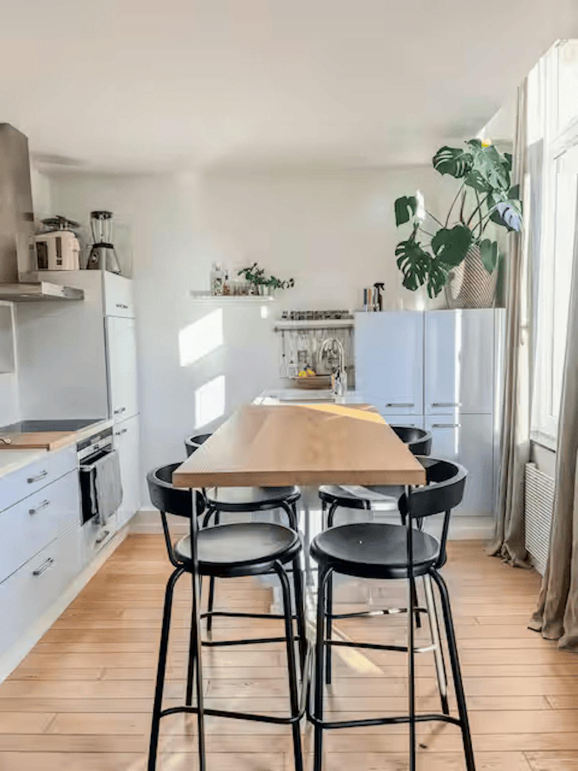 Appartement te  huur in Sint-Gillis 1060 1500.00€ 1 slaapkamers 70.00m² - Zoekertje 795815