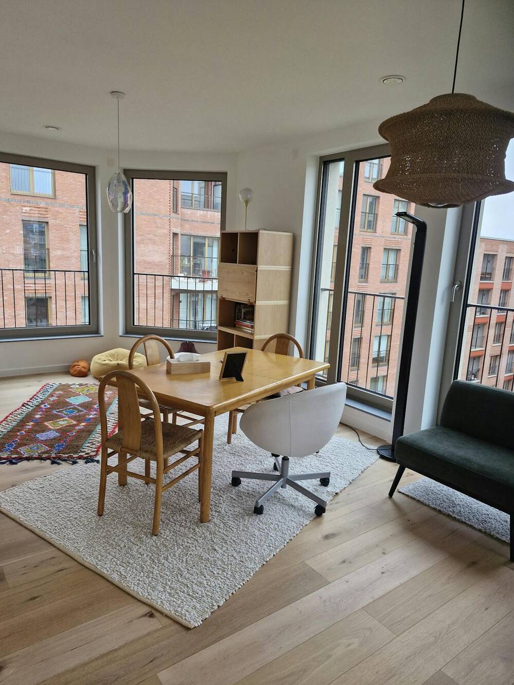 Appartement te  huur in Brussel 1000 1700.00€ 2 slaapkamers 93.00m² - Zoekertje 794941