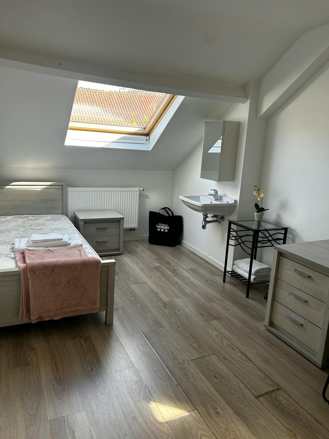 Appartement te  huur in Sint-Joost-ten-Node 1210 510.00€ 1 slaapkamers 12.00m² - Zoekertje 795666