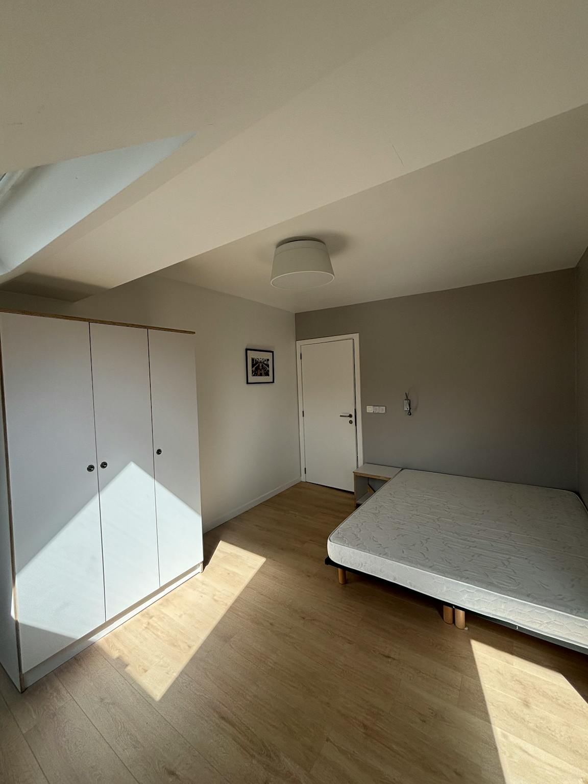 Appartement à louer à Bruxelles 1000 825.00€ 1 chambres 17.00m² - annonce 694706