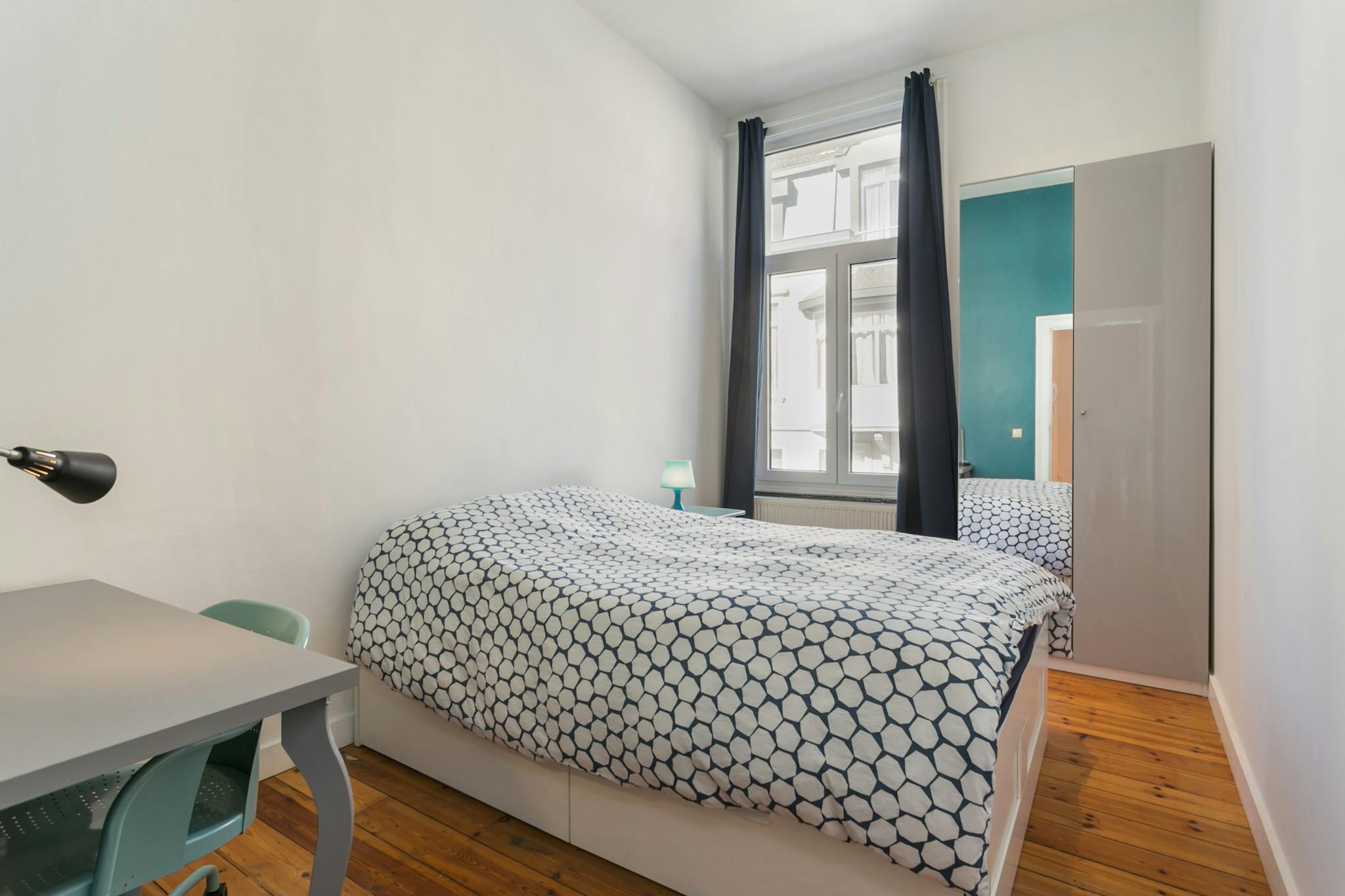 Appartement te huur in Elsene 1050 780.00€ 1 slaapkamers 300.00m² - Zoekertje 82055