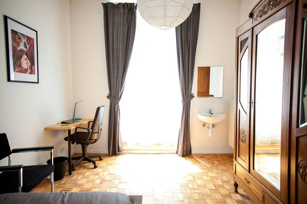 Appartement te huur in Brussel 1000 550.00€ 1 slaapkamers 300.00m² - Zoekertje 461341