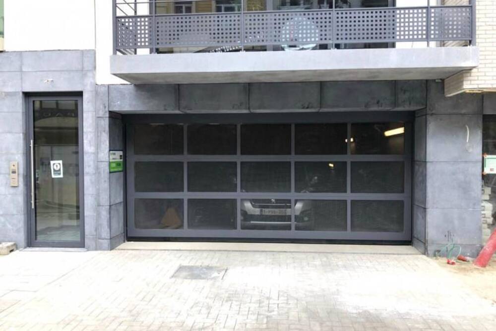 Parking te  huur in Anderlecht 1070 121.00€  slaapkamers m² - Zoekertje 816939