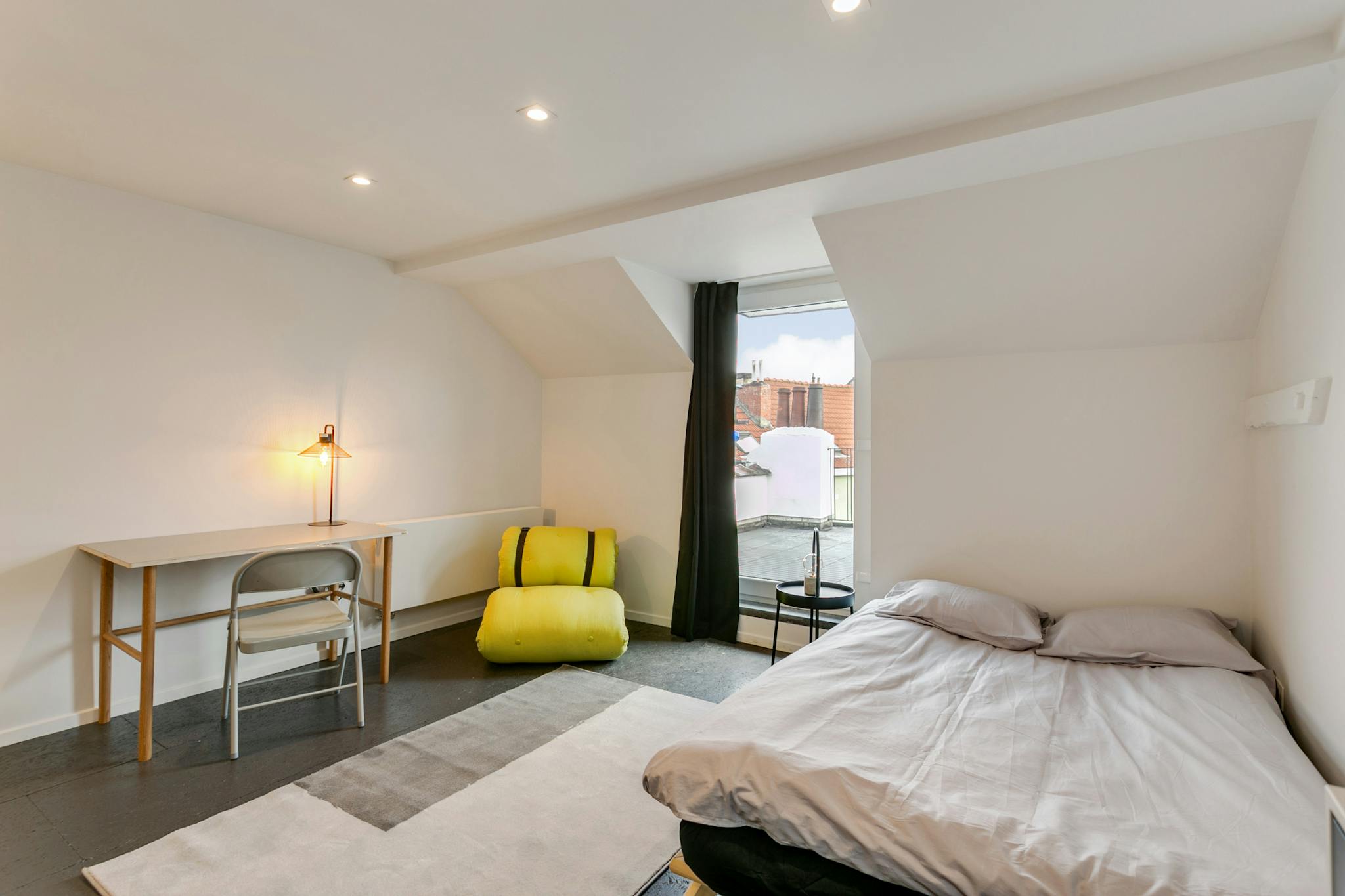 Appartement te  huur in Sint-Joost-ten-Node 1210 815.00€ 1 slaapkamers 600.00m² - Zoekertje 1312992