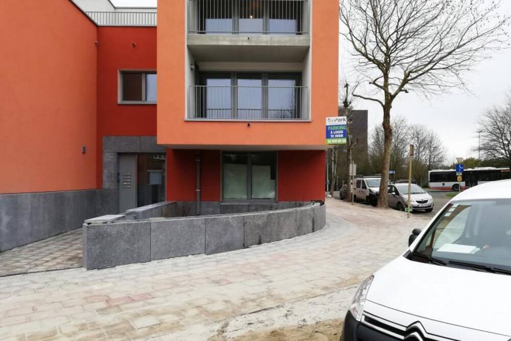 Parking te  huur in Anderlecht 1070 59.00€  slaapkamers m² - Zoekertje 6615