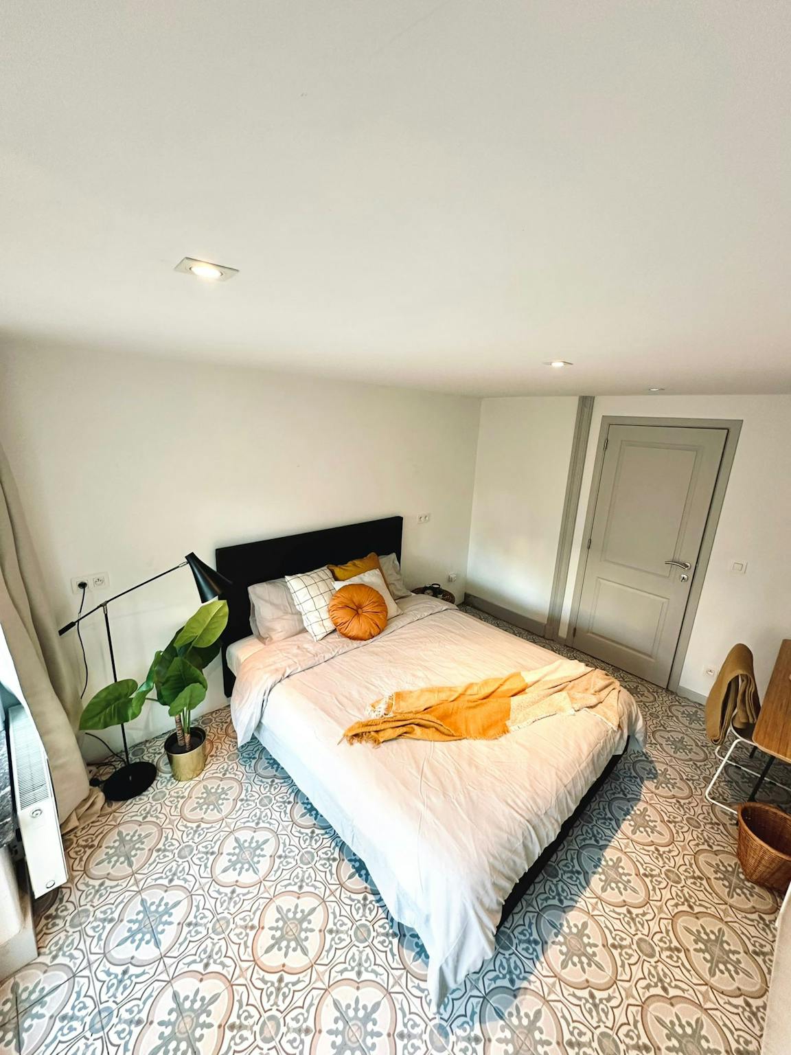 Appartement te  huur in Sint-Gillis 1060 735.00€ 1 slaapkamers 450.00m² - Zoekertje 795403