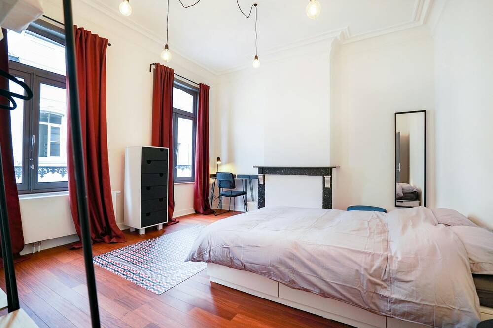 Appartement te  huur in Elsene 1050 670.00€ 1 slaapkamers 300.00m² - Zoekertje 82828