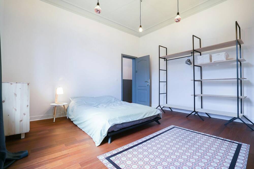 Appartement te  huur in Elsene 1050 670.00€ 1 slaapkamers 300.00m² - Zoekertje 82827