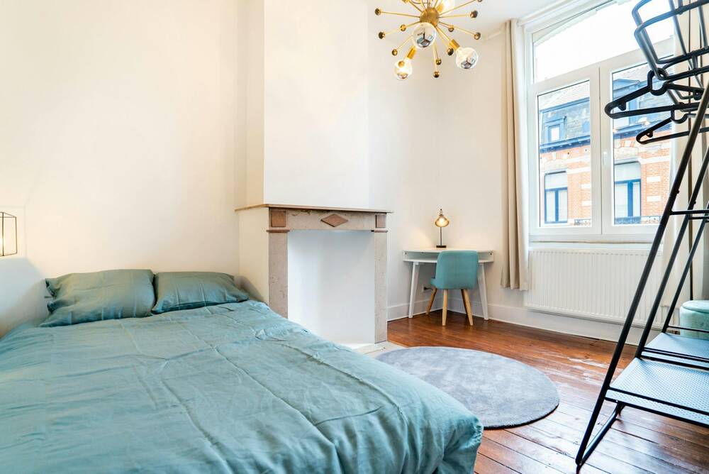 Appartement te  huur in Elsene 1050 800.00€ 1 slaapkamers 200.00m² - Zoekertje 82843