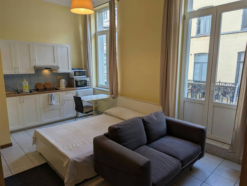 Appartement à louer à Saint-Josse-ten-Noode 1210 890.00€ 0 chambres 30.00m² - annonce 83218