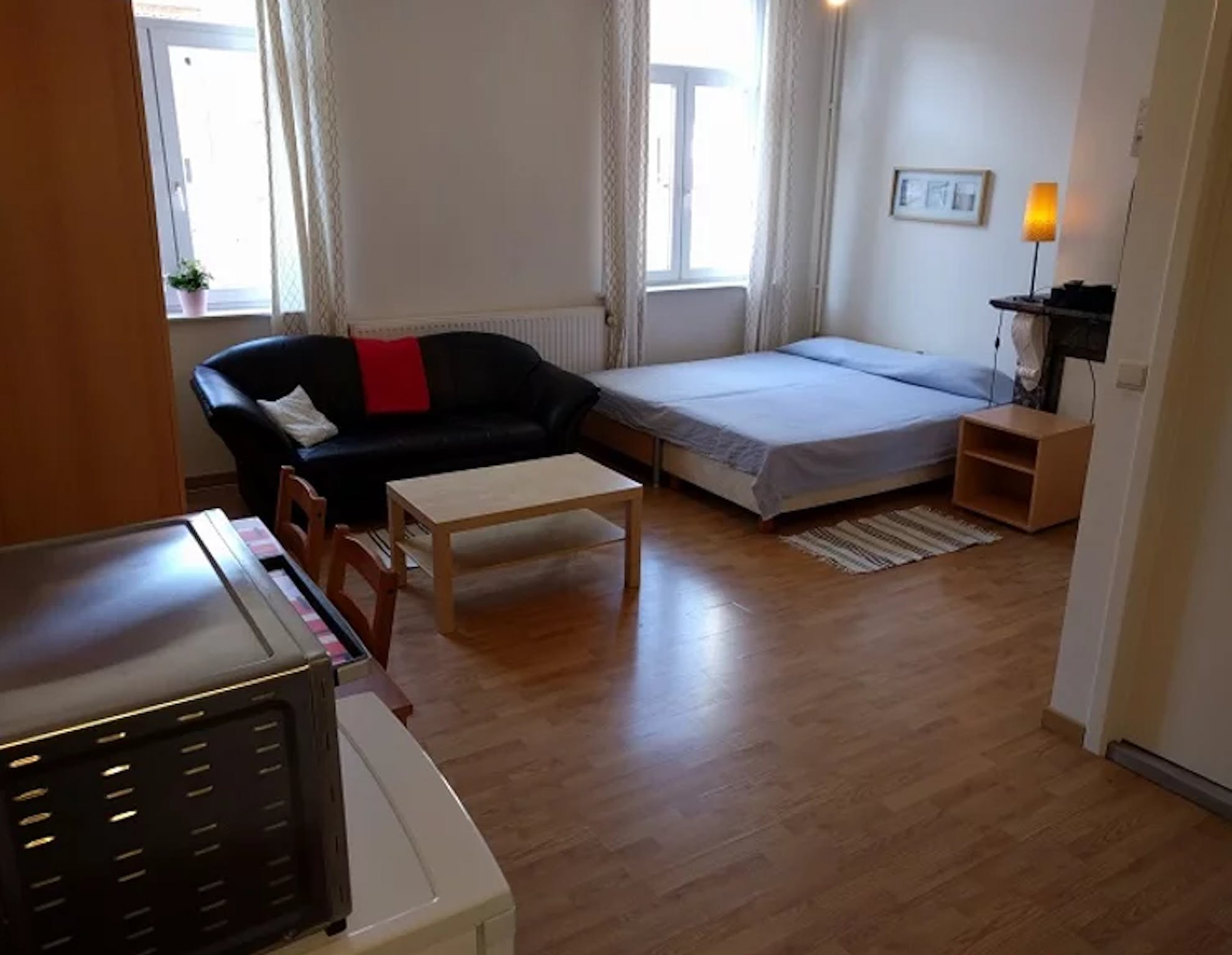 Appartement te  huur in Sint-Joost-ten-Node 1210 840.00€ 0 slaapkamers 35.00m² - Zoekertje 1020087