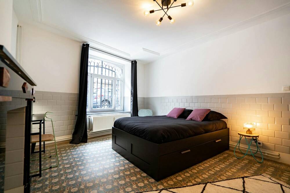Appartement te  huur in Elsene 1050 670.00€ 1 slaapkamers 350.00m² - Zoekertje 83624