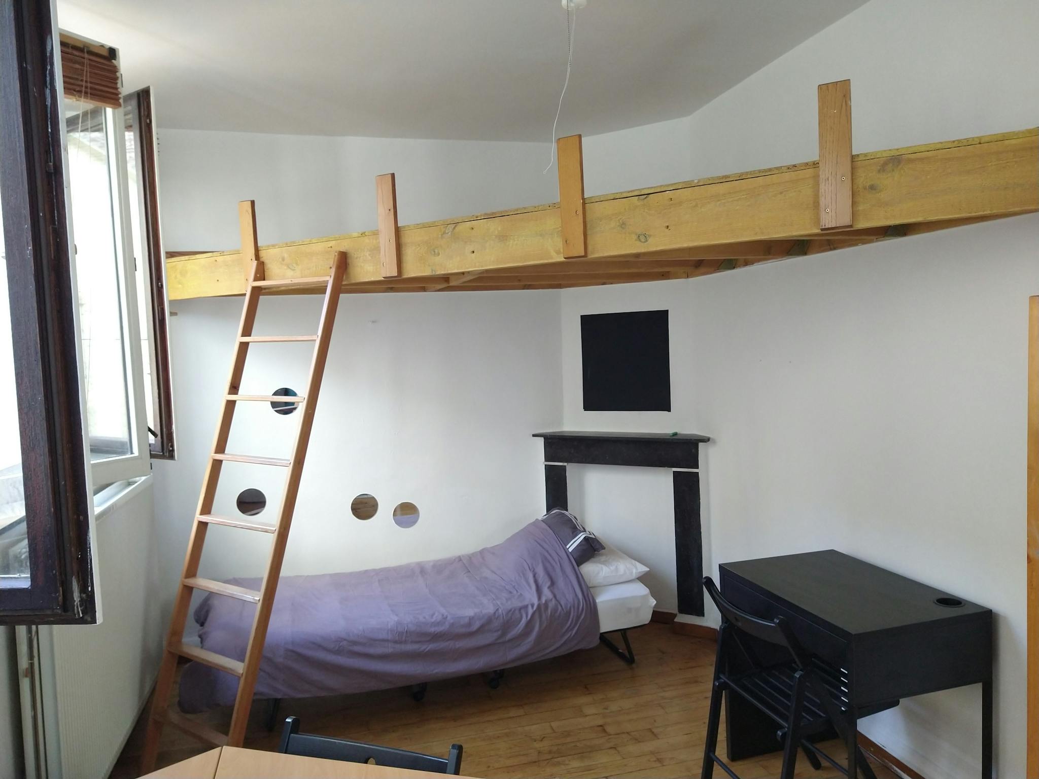 Appartement te  huur in Schaarbeek 1030 580.00€ 0 slaapkamers 25.00m² - Zoekertje 639664