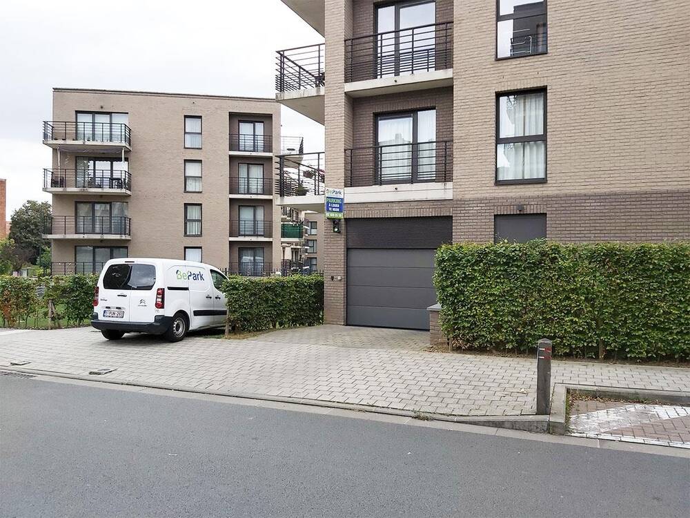 Parking te  huur in Oudergem 1160 139.00€  slaapkamers m² - Zoekertje 1361913