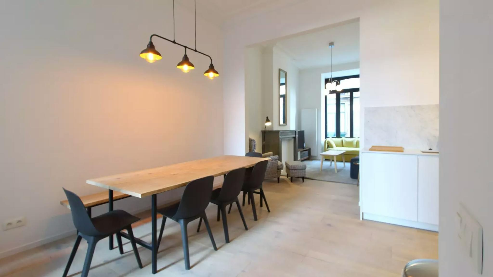 Appartement à louer à Bruxelles 1000 2200.00€ 3 chambres 120.00m² - annonce 792953