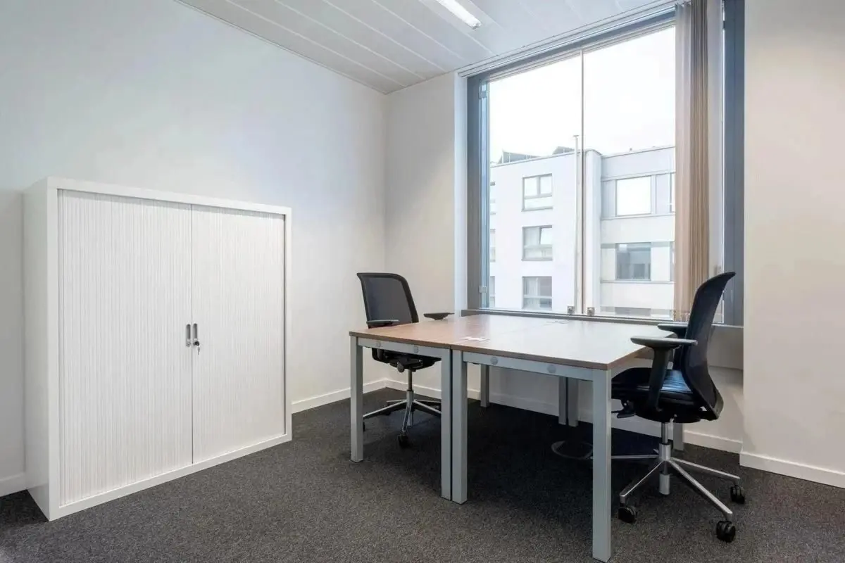 Handelszaak te  huur in Sint-Gillis 1060 779.00€ 0 slaapkamers m² - Zoekertje 348