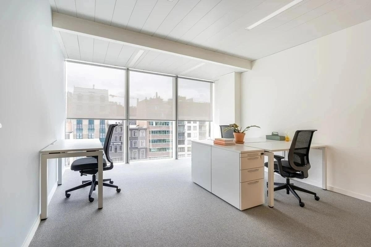 Handelszaak te huur in Sint-Joost-ten-Node 1210 1309.00€ 0 slaapkamers m² - Zoekertje 1757