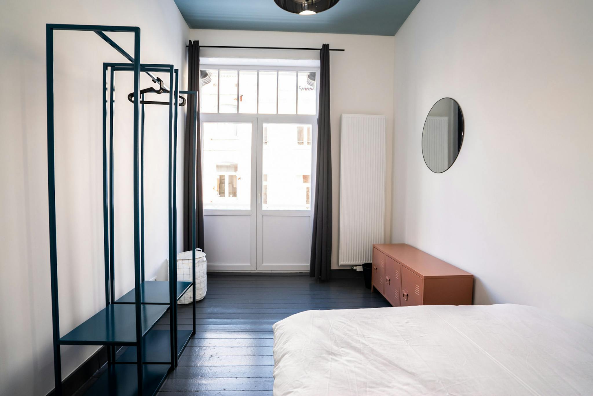 Appartement te  huur in Brussel 1000 850.00€ 1 slaapkamers 300.00m² - Zoekertje 84039