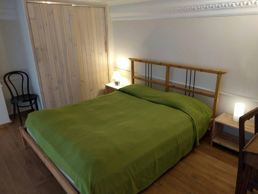 Appartement te  huur in Sint-Joost-ten-Node 1210 530.00€ 1 slaapkamers 100.00m² - Zoekertje 84048