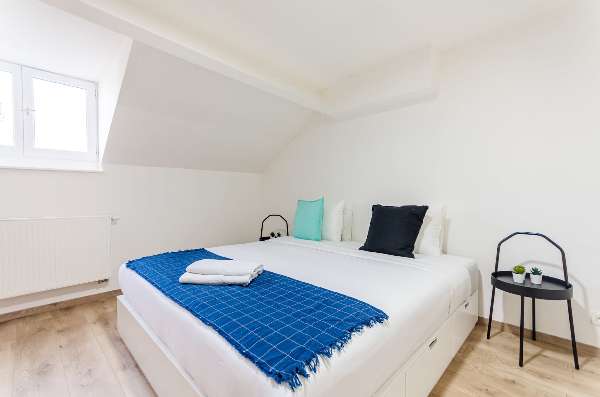Appartement te  huur in Sint-Joost-ten-Node 1210 595.00€ 1 slaapkamers 200.00m² - Zoekertje 1020336
