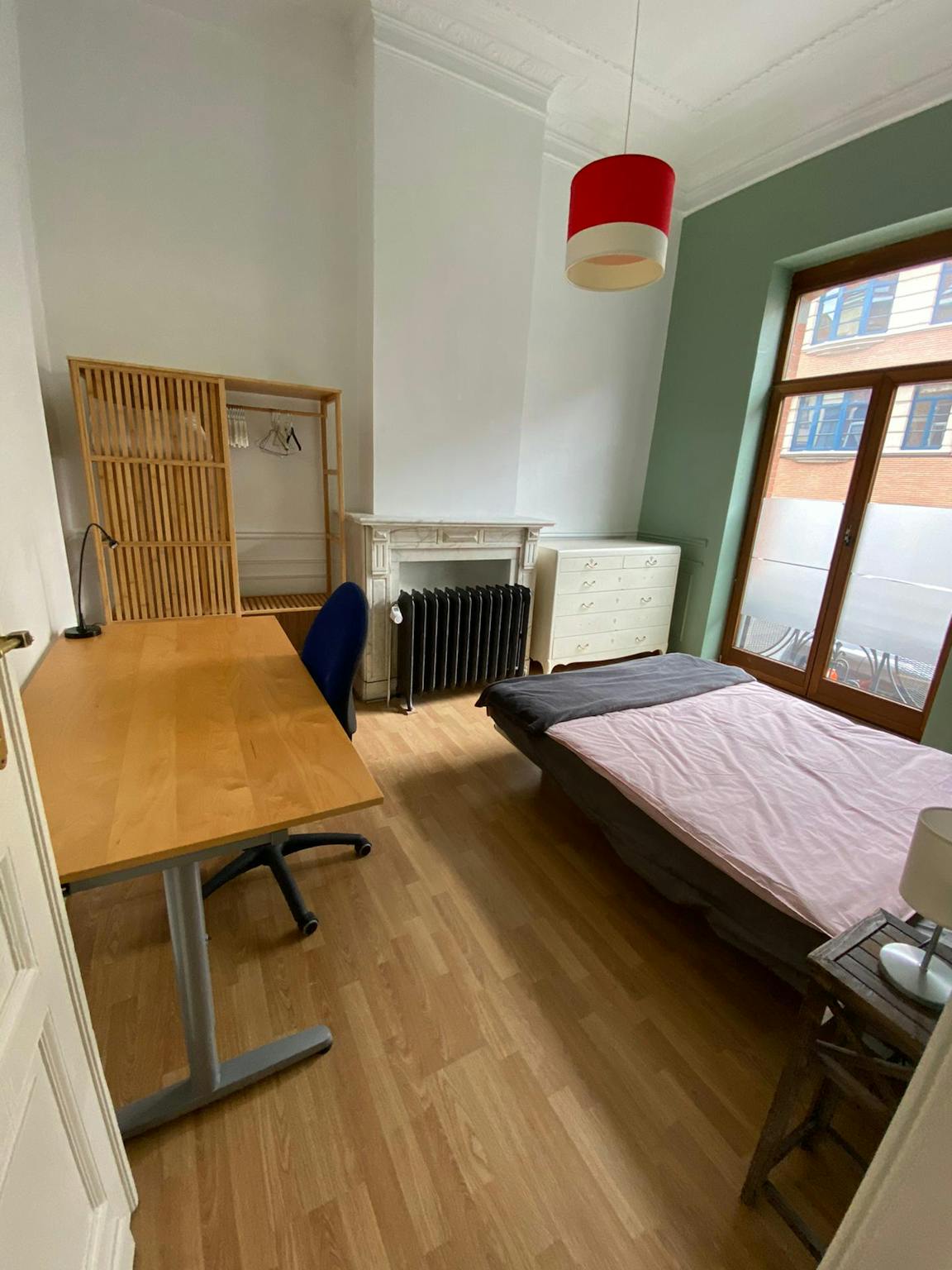 Appartement à louer à Etterbeek 1040 550.00€ 1 chambres 300.00m² - annonce 795290