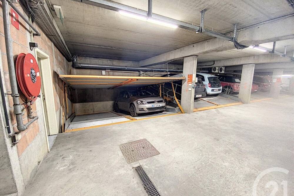 Parking / garage à vendre à Etterbeek 1040 50000.00€  chambres m² - annonce 403970