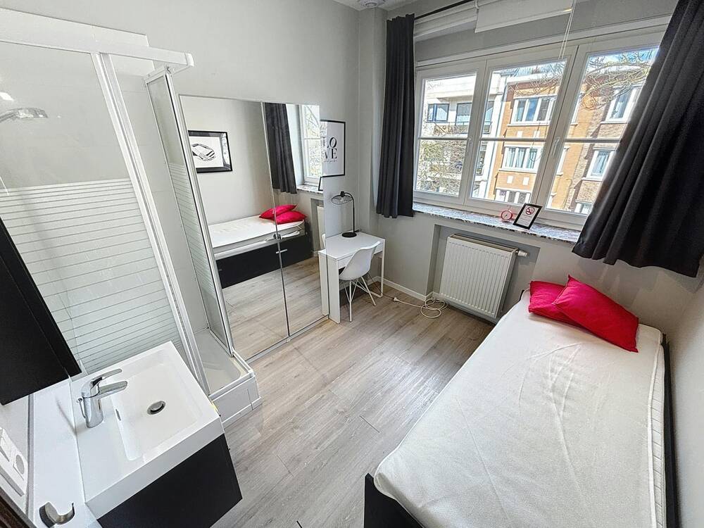Appartement te  huur in Schaarbeek 1030 565.00€ 1 slaapkamers 450.00m² - Zoekertje 743492