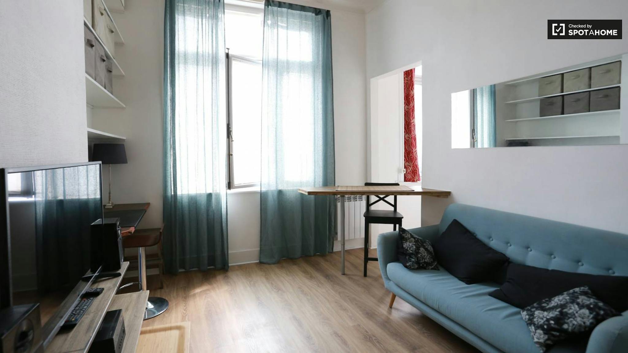 Appartement te  huur in Sint-Gillis 1060 840.00€ 1 slaapkamers 30.00m² - Zoekertje 794737