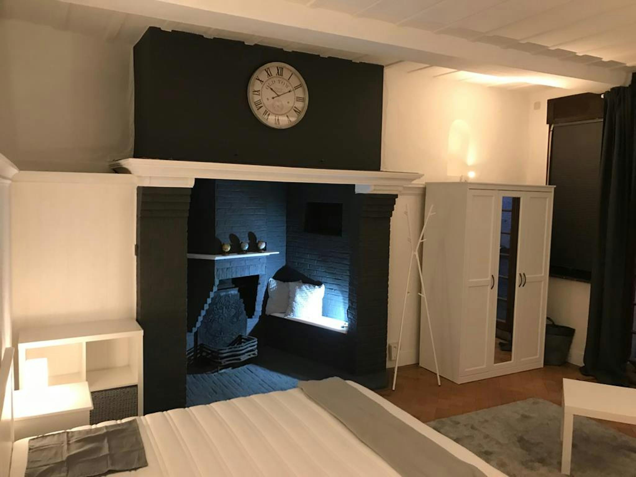 Appartement à louer à Bruxelles 1000 900.00€ 1 chambres 250.00m² - annonce 679783