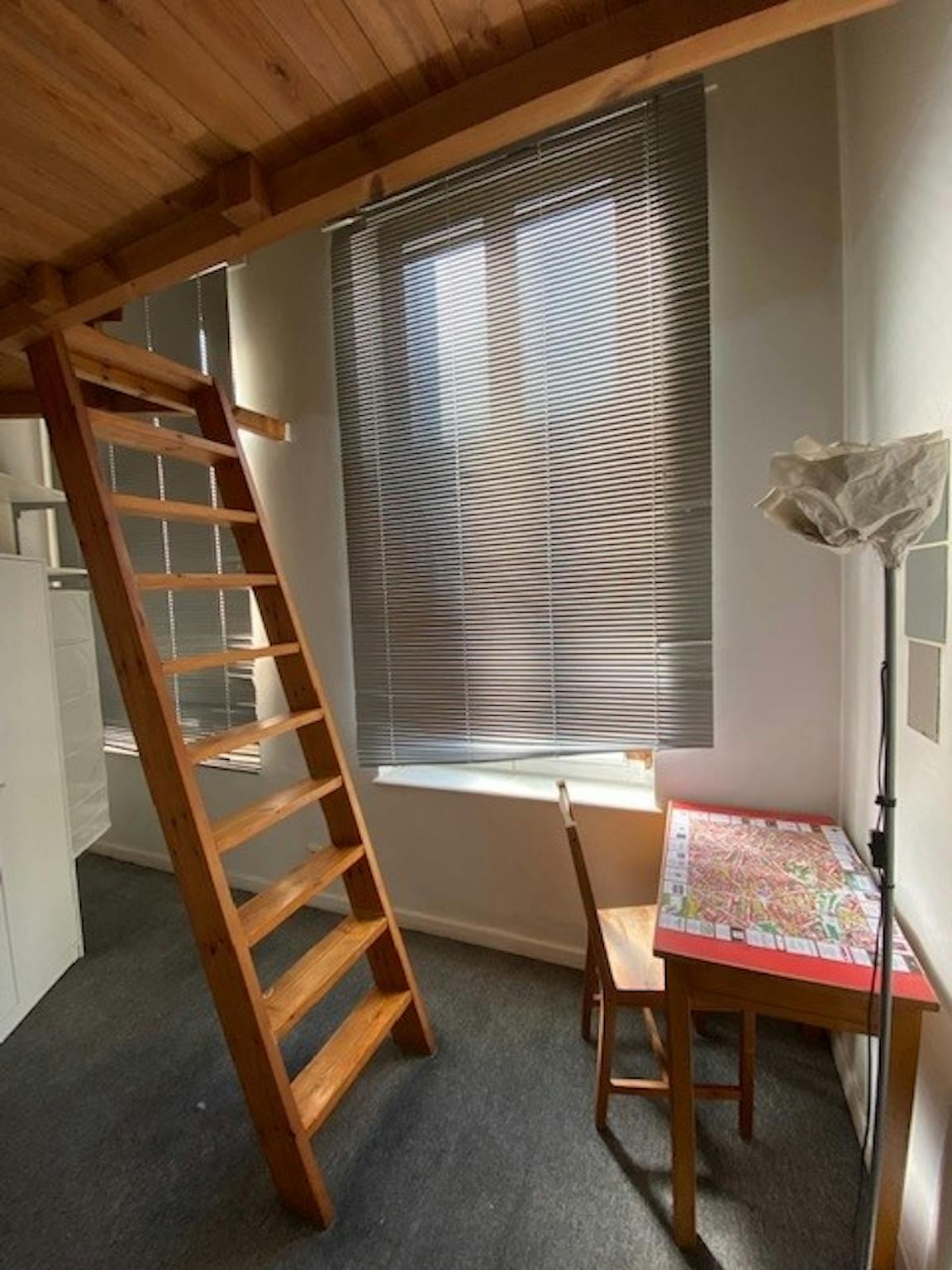 Appartement te  huur in Sint-Gillis 1060 595.00€ 1 slaapkamers 500.00m² - Zoekertje 758936