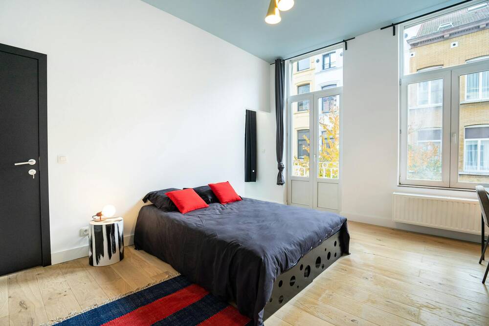 Appartement à louer à Saint-Gilles 1060 925.00€ 1 chambres 300.00m² - annonce 84472