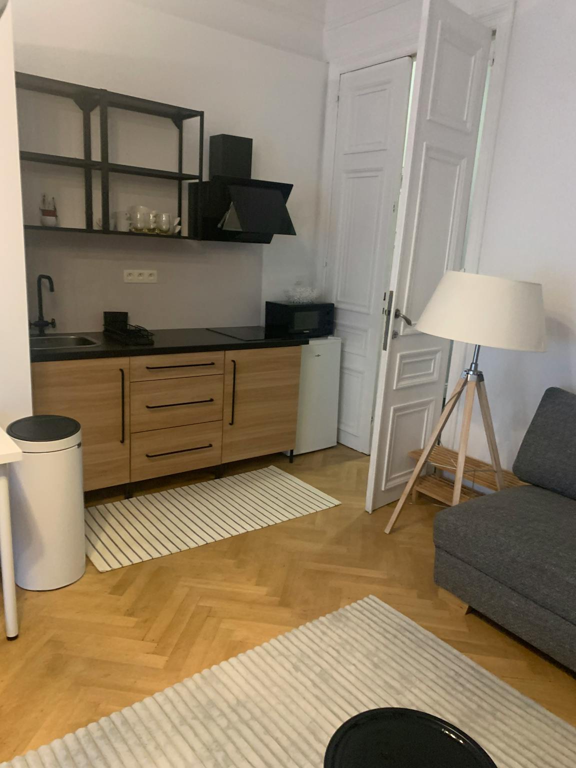 Appartement à louer à Saint-Josse-ten-Noode 1210 550.00€ 1 chambres 30.00m² - annonce 795291