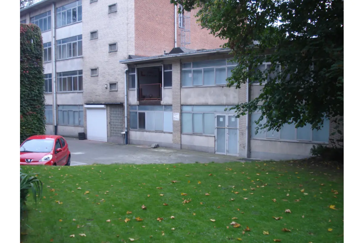 Box te  huur in Laken 1020 60.00€  slaapkamers m² - Zoekertje 3603