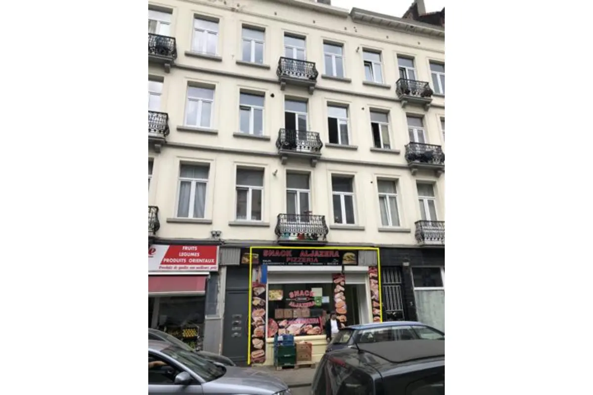 Handelszaak te  koop in Sint-Gillis 1060 230000.00€  slaapkamers 60.00m² - Zoekertje 4349