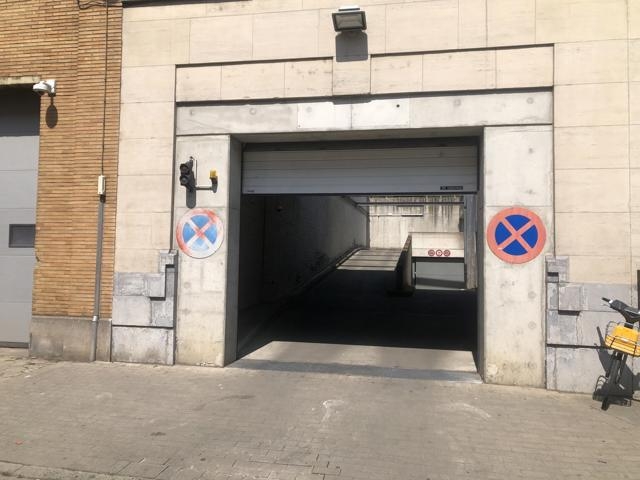 Parking / garage à vendre à Molenbeek-Saint-Jean 1080 18000.00€ chambres m² - annonce 3393