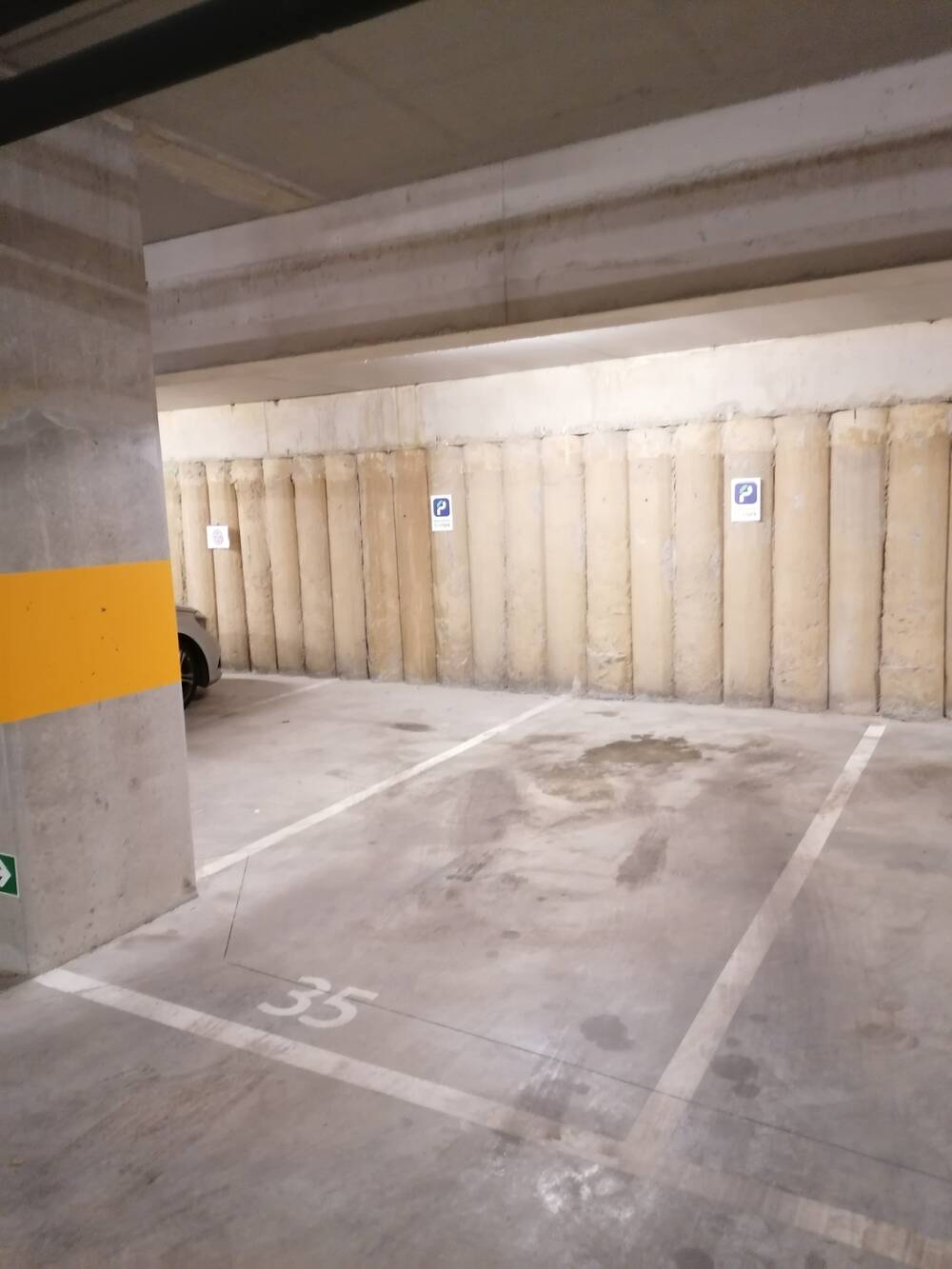 Parking & garage te  huur in Sint-Jans-Molenbeek 1080 85.00€ 0 slaapkamers m² - Zoekertje 1363151