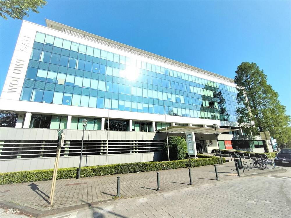 Handelszaak te huur in Sint-Pieters-Woluwe 1150 8250.00€ slaapkamers 600.00m² - Zoekertje 4238