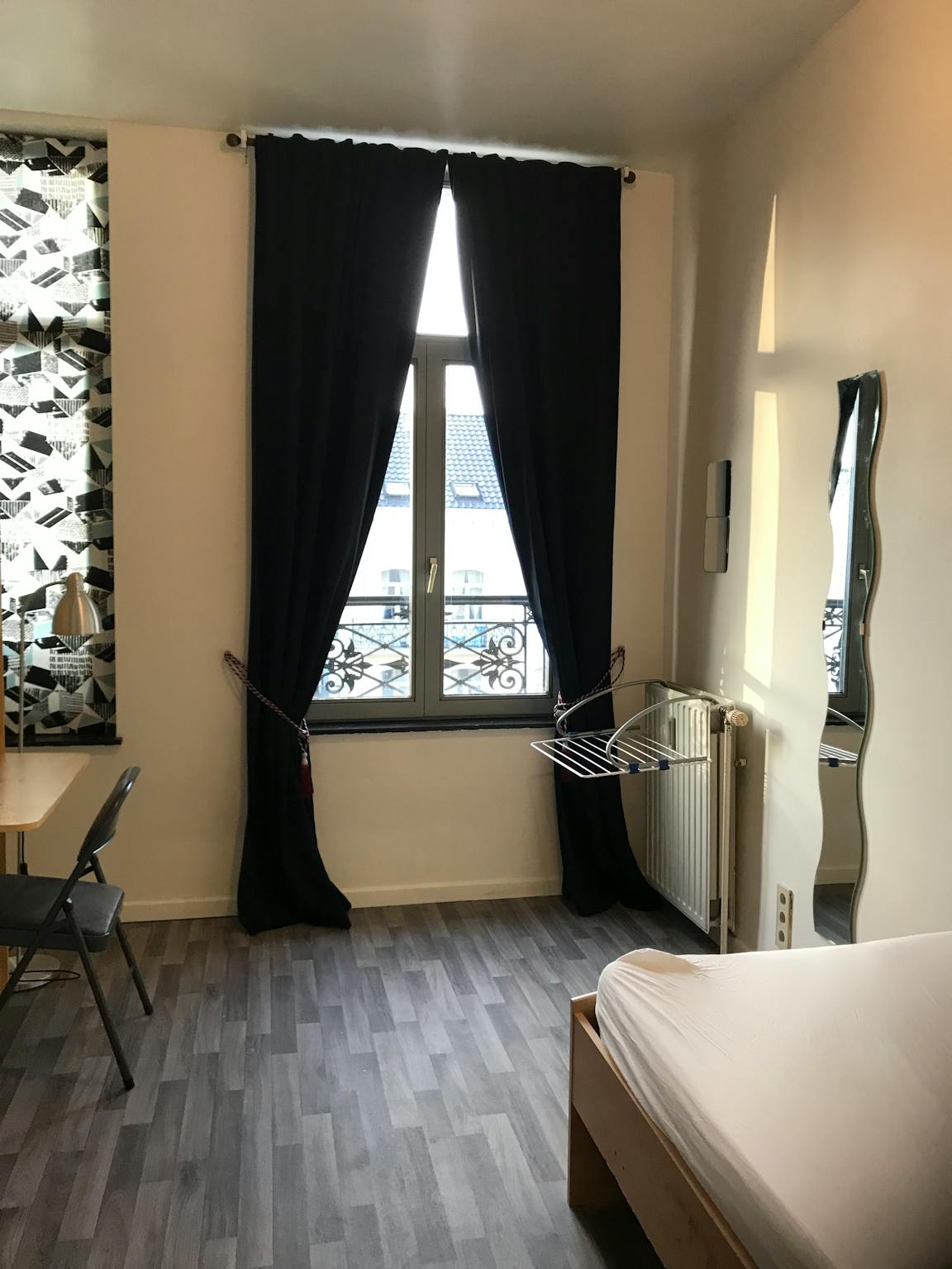 Appartement à louer à Bruxelles 1000 600.00€ 1 chambres 75.00m² - annonce 673228