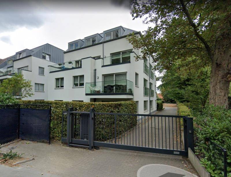 Parking & garage te  huur in Watermaal-Bosvoorde 1170 125.00€  slaapkamers m² - Zoekertje 5119