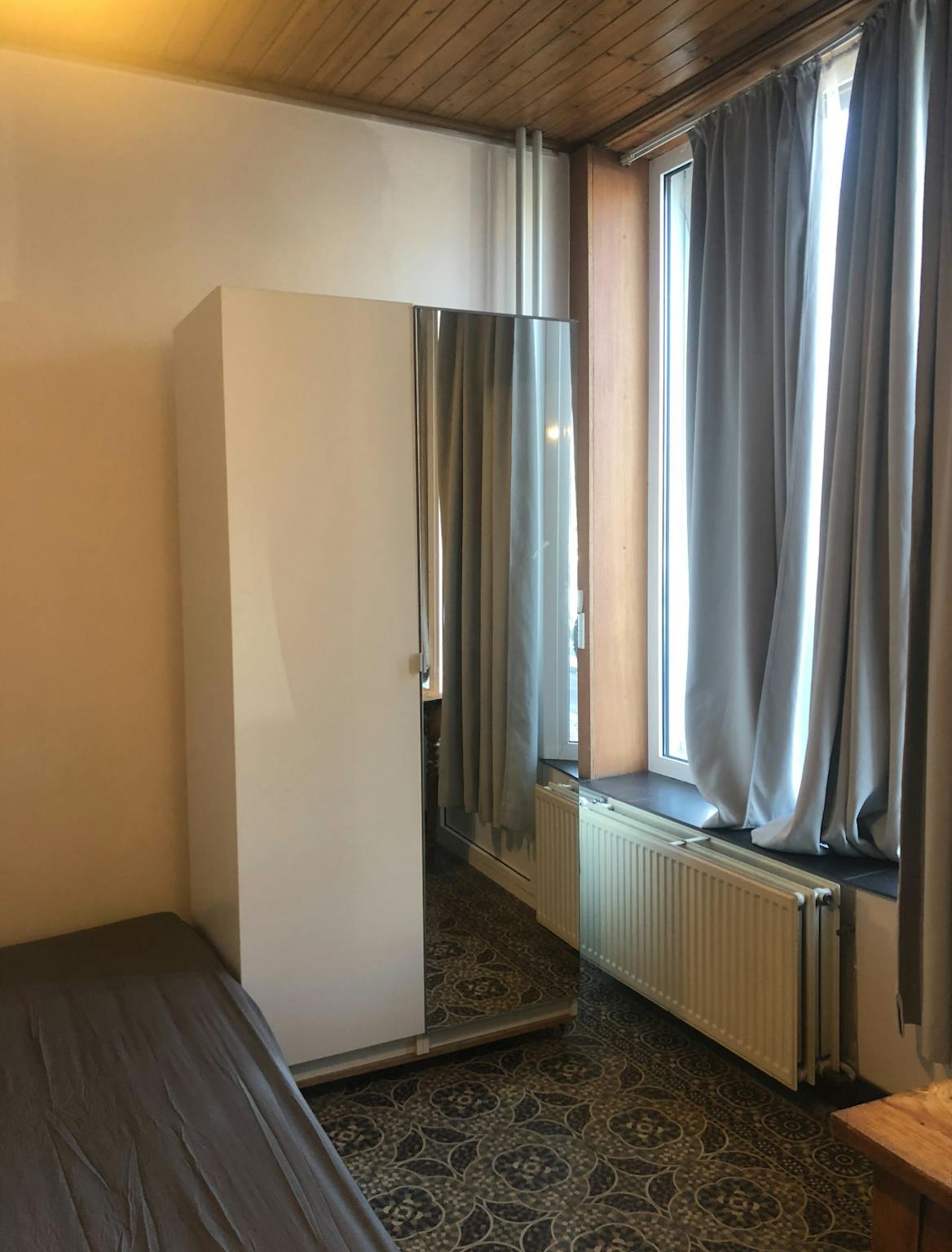 Appartement te  huur in Elsene 1050 545.00€ 1 slaapkamers 80.00m² - Zoekertje 259830