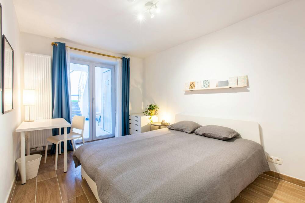 Appartement à louer à Molenbeek-Saint-Jean 1080 550.00€ 1 chambres 240.00m² - annonce 85272