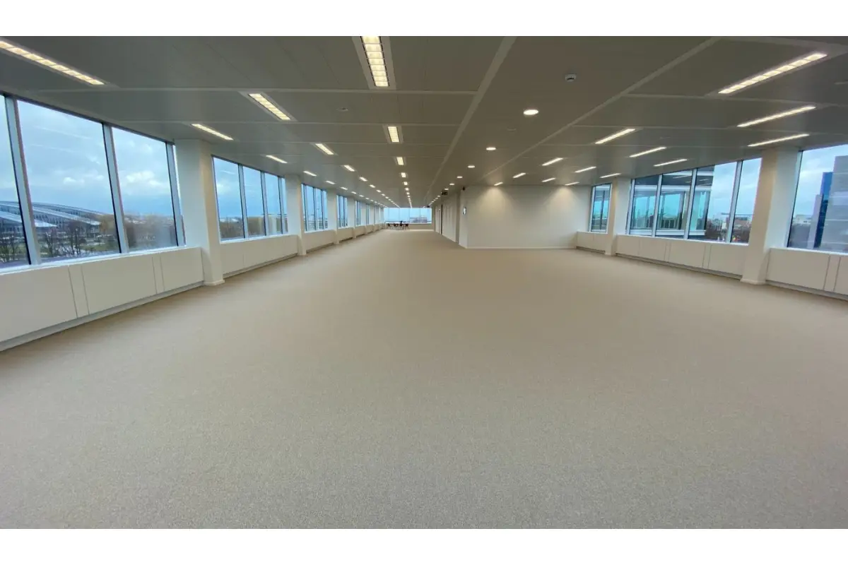 Commerce à louer à Haren 1130 11581.00€  chambres 1069.00m² - annonce 6992