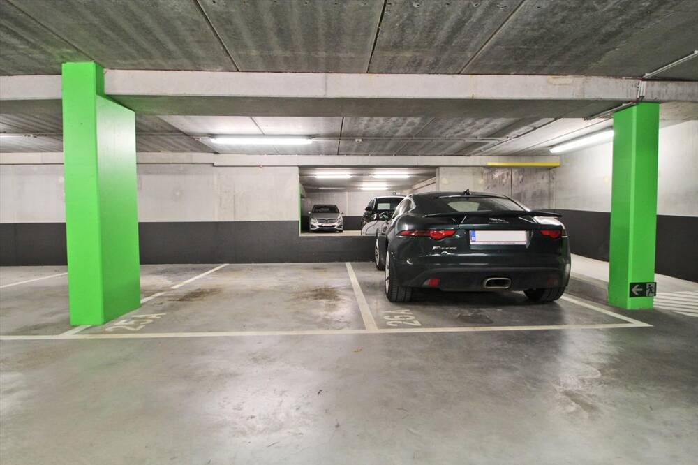 Parking / garage à louer à Auderghem 1160 150.00€  chambres 12.00m² - annonce 1341690