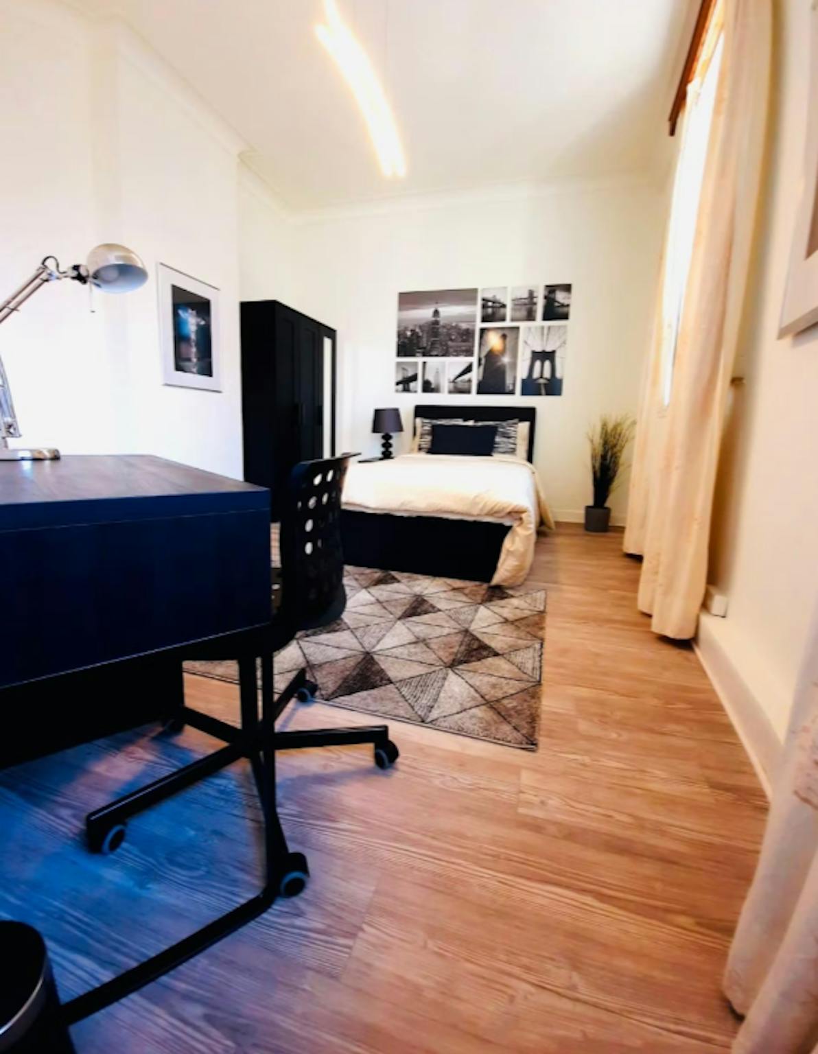 Appartement te  huur in Sint-Gillis 1060 650.00€ 2 slaapkamers 600.00m² - Zoekertje 794678