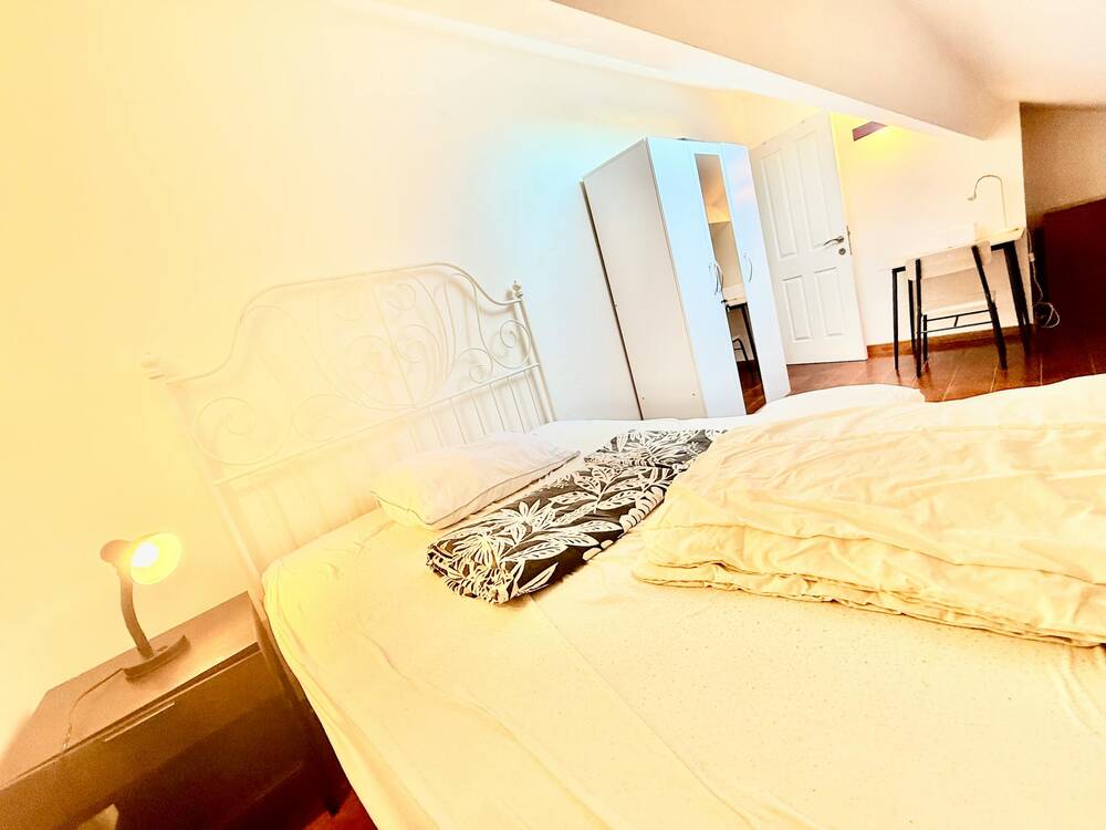Appartement te  huur in Vorst 1190 500.00€ 1 slaapkamers 180.00m² - Zoekertje 765525