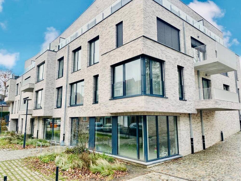 Handelszaak te koop in Sint-Lambrechts-Woluwe 1200 544400.00€ slaapkamers 262.00m² - Zoekertje 7173